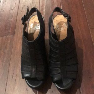 Black Gianni Bini Wedges